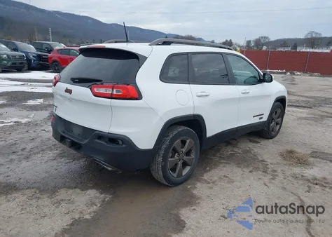 2017 Jeep Cherokee 75Th Anniversary Edition 4X4 z USA, uszkodzony, nr VIN 1C4PJMCS2HW525604